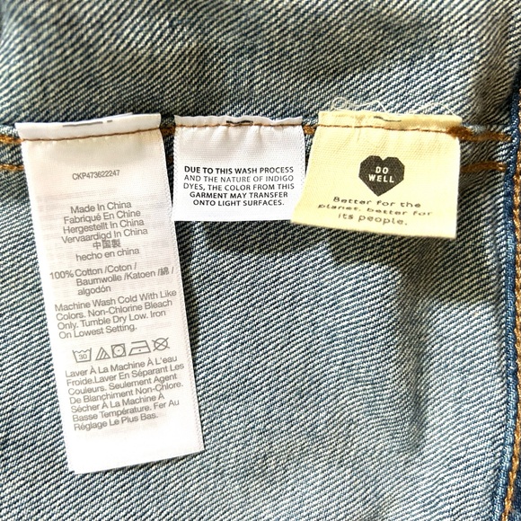 Madewell Denim Jacket Size Small Jean Jacket Classic Fit - Picture 7 of 9